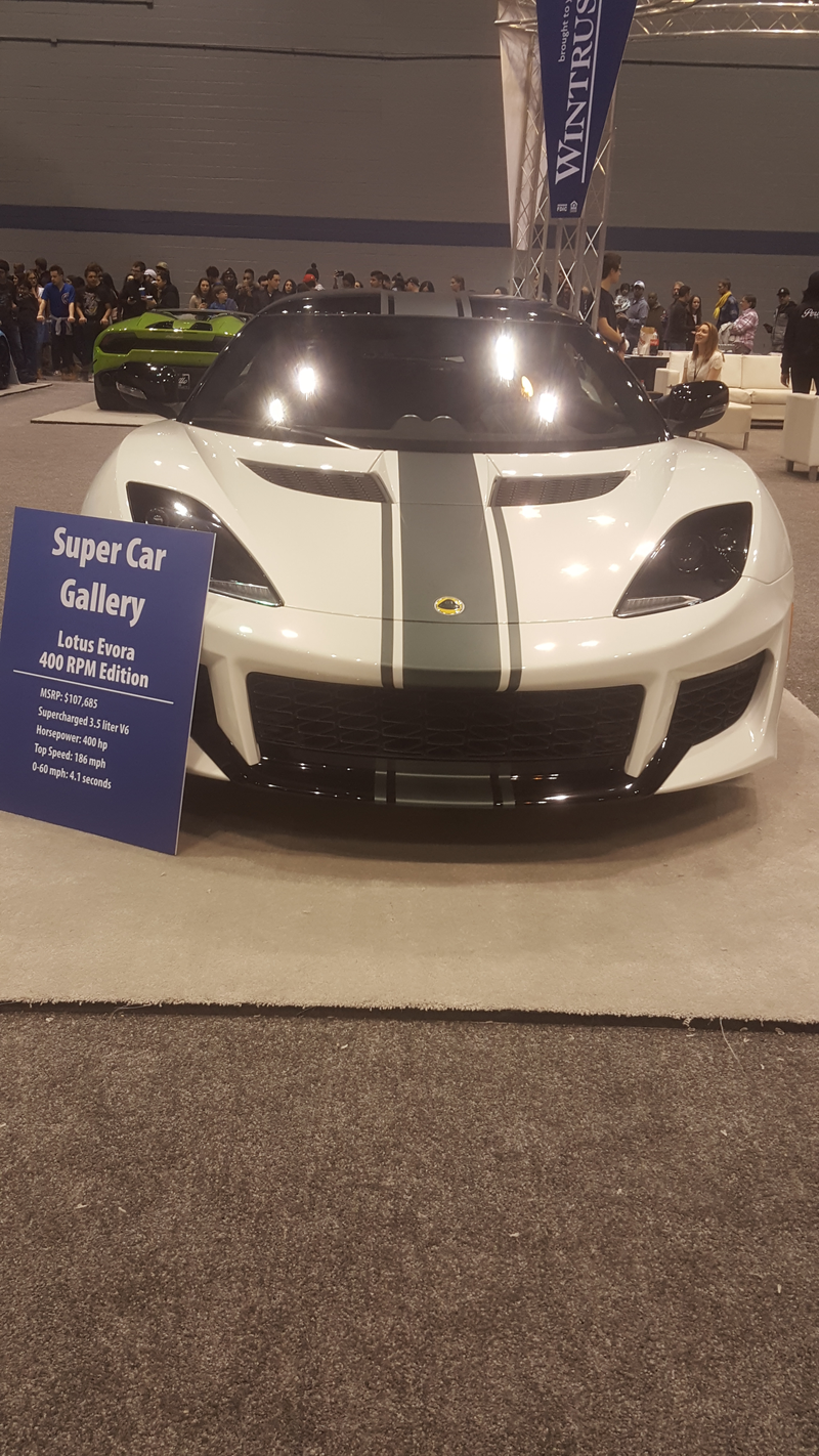 Illustration for article titled Went to the Chicago auto show today